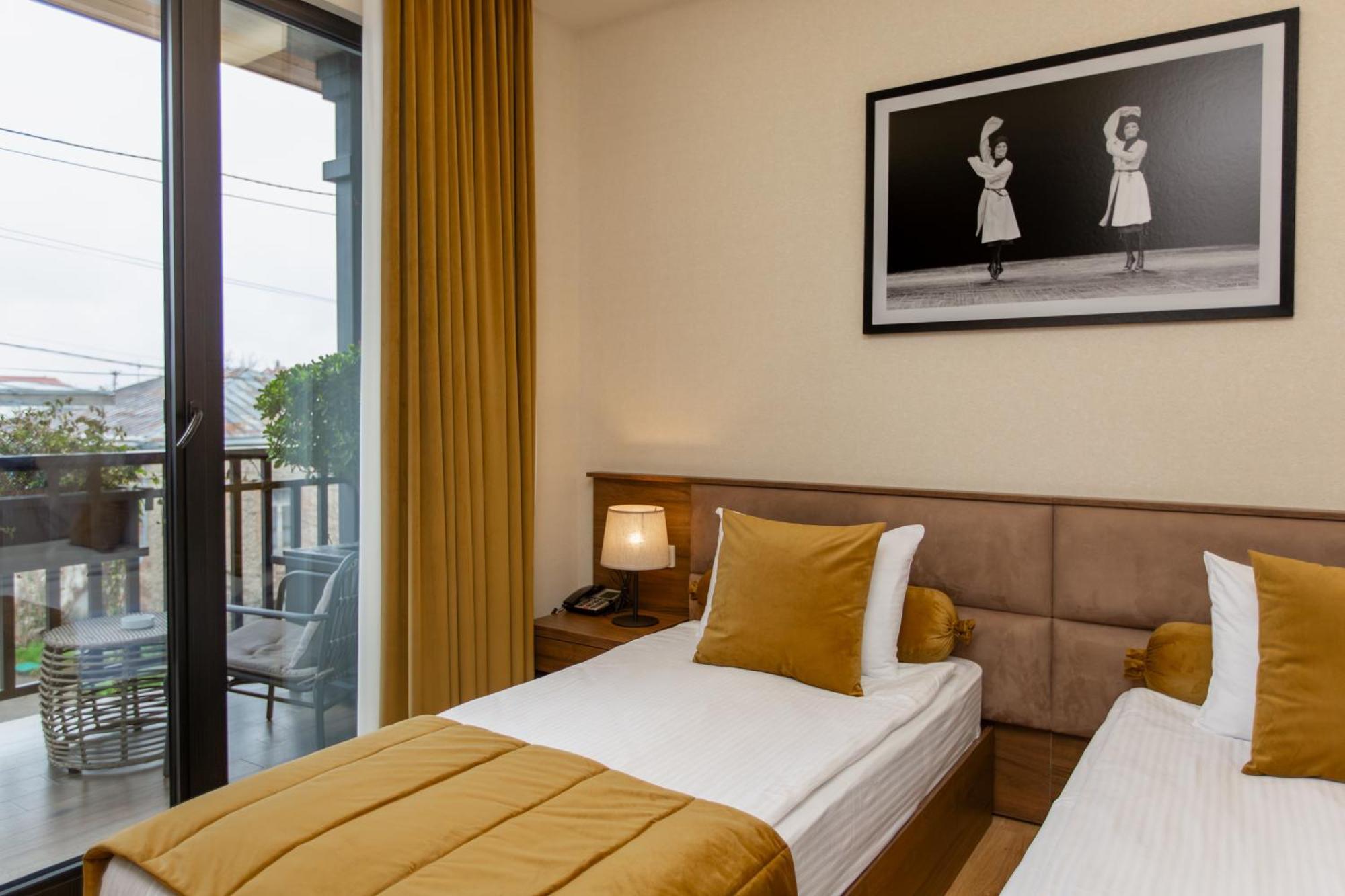 Seventeen Rooms Telavi Exterior foto